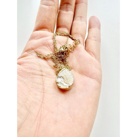 LUNA NORTE 14K Gold Plated Frosted White Teardrop Cabochon Pendant Necklace - Picture 6 of 9